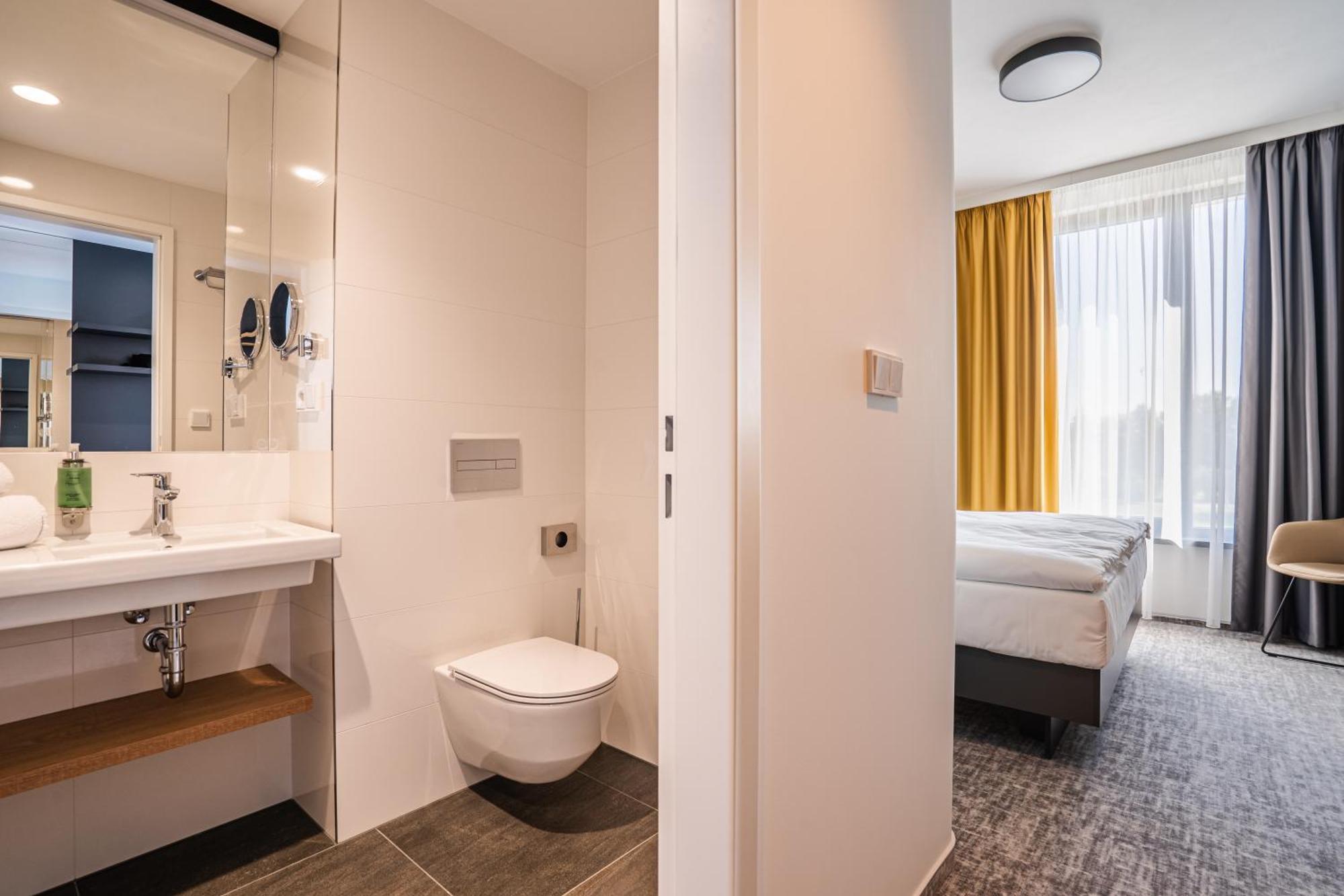 Ea Congress Hotel Aldis Χράντεκ Κράλοβε Δωμάτιο φωτογραφία